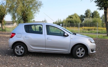 Dacia Sandero II Hatchback 5d TCe  90KM 2015 Dacia Sandero 0.9B 90KM klima zadbany zarejestrowany Benzyna 90KM, zdjęcie 2