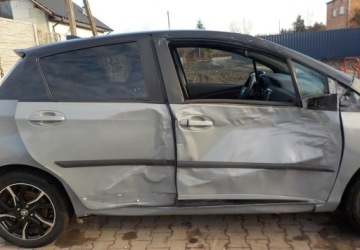 Toyota 2018 Toyota Yaris Okazja 1.5 Hybryda 100KM, zdjęcie 14