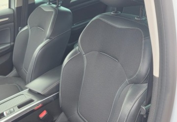 Renault Megane IV GrandCoupe Facelifting 1.3 TCe 140KM 2021 Renault Megane I rej. 2022GrandCoupeIntens140 KMTCeSalon PLGwarancja produ, zdjęcie 9