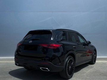 Mercedes GLC C254/X254 Coupe 2.0 220d 197KM 2025 MERCEDES-BENZ GLC 220 d 4-Matic AMG Line 2.0 197KM 2025, zdjęcie 2