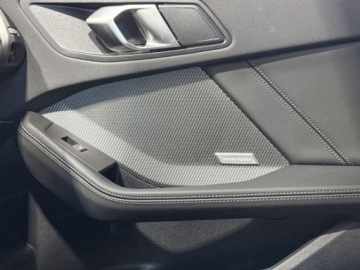 BMW Seria 1 F70 2026 BMW Seria 1 120 Sport Hatchback 1.5 (170KM) 2026, zdjęcie 13