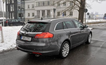 Opel Insignia I Sports Tourer 2.8 V6 Turbo ECOTEC 260KM 2009 Opel Insignia 2,8 (260KM) LPG 4x4 Bezwypadkowy 190 tys. km 2.8 BenzynaLPG, zdjęcie 3