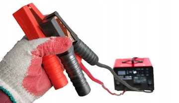 ВЫПРЯМИТЕЛЬ С ПУСКОВЫМ ЗАРЯДНЫМ УСТРОЙСТВОМ GZL-70 FAST CHARGE + ПУСК 12В/24В 500Ач