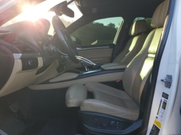 BMW Seria 6 F06-F12-F13 2014 BMW X6M 2014 BMW X6 M 4.4 Benzyna 555KM, zdjęcie 6