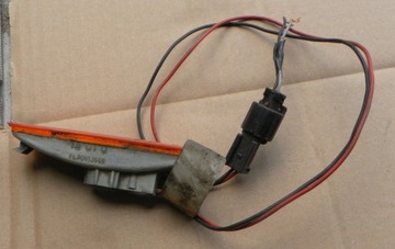 Volvo v40 2000 obrysówka lampka