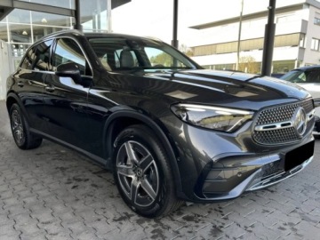 Mercedes GLC C254/X254 Coupe 2.0 200 204KM 2026 MERCEDES-BENZ GLC 200 4-Matic AMG Line 2.0 (204KM) 2026, zdjęcie 2