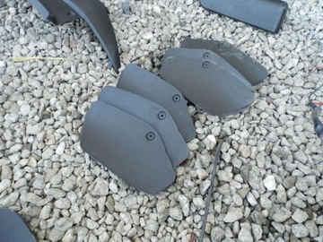 PIAGGIO MP3 300 IE KLAPKA OSŁONA W PODŁOGĘ KPL