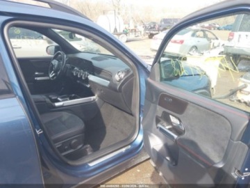 Mercedes GLB 2022 Mercedes-Benz GLB 250 4Matic 2022 2.0 Benzyna 221KM, zdjęcie 7