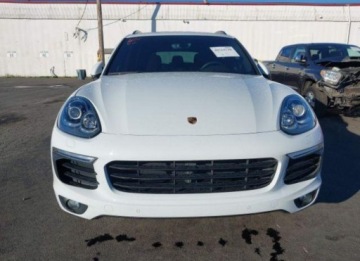 Porsche Cayenne III 2018 Porsche Cayenne 2018, 3.6L, 4x4, PLATINUM, od ubezpieczalni 3.6 Benzyna, zdjęcie 3