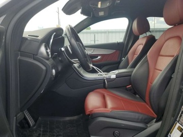 Mercedes GLC C254/X254 2022 Mercedes-Benz GLC Coupe 300 4Matic 2022 2.0l 2.0 Benzyna 255KM, zdjęcie 7