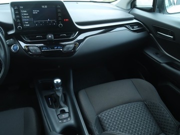 Toyota C-HR I Crossover Facelifting 1.8 Hybrid 122KM 2022 Toyota C-HR 1.8 Hybrid, Serwis ASO, Automat, zdjęcie 7