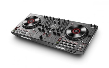 Цифровой контроллер Numark NS4FX