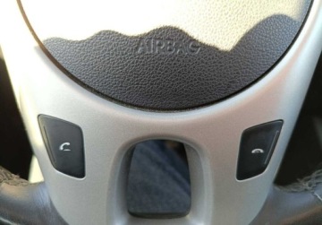 Kia Venga Mikrovan 1.6 CRDi 128KM 2015 Kia Venga 1.6 CRDI 128KM Wersja L panorama, klima auto, podgrzewane fotele, zdjęcie 15