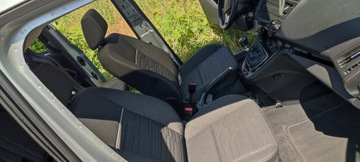 FORD CONNECT MK2 TOURNEO 15R SEDADLA KOMPLET EVROPA PĚKNÝ