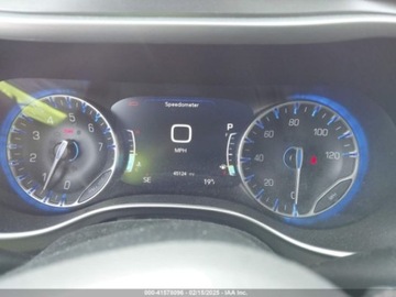 Chrysler Pacifica II 2023 Chrysler Pacifica 2023 Chrysler Pacifica Touring L FWD 3.6 Benzyna 287KM, zdjęcie 10