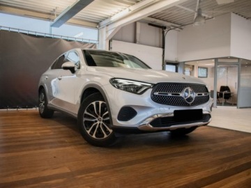 Mercedes GLC C254/X254 Coupe 2.0 300 258KM 2026 GLC Coupe 300 4-Matic Avantgarde 2.0 (258KM) 2026, zdjęcie 1