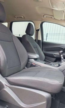 Ford Kuga II SUV Facelifting 1.5 EcoBoost 150KM 2019 Ford Kuga 1.5 150ps. Navi Sync Grzane Fotele Kierownica 2019 1.5 Benzyna, zdjęcie 28