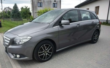 Mercedes Klasa B W246 Sports Tourer 180 CDI BlueEFFICIENCY Edition 109KM 2013 Mercedes-Benz Klasa B 1.5D Navi PDC Klimatronik Grzane Fotele Sprowadzony, zdjęcie 6