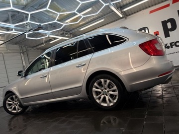 Skoda Superb II Sedan 2.0 TDI CR DPF 140KM 2013 Skoda Superb duze rodzinne kombi w 4x4 z automatyczna skrzynia dsg w bogat, zdjęcie 11