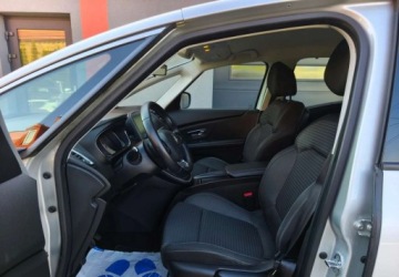 Renault Scenic IV 1.6 dCi 130KM 2017 Renault Scenic Renault Scenic 1.6 dCi Energy Bose EU6 1.6 Diesel 130KM, zdjęcie 4