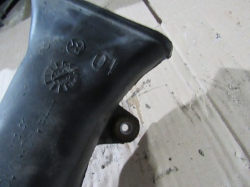 Корпус воздушного фильтра Corolla Verso II 04- 2.2D4d