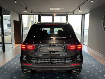 Mercedes GLB SUV 1.3 200 163KM 2026 MERCEDES-BENZ GLB 200 AMG Line Suv 1.3 (163KM) 2026, zdjęcie 2