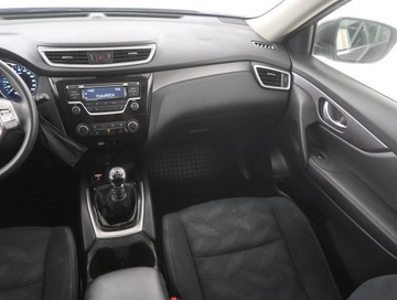 Nissan X-Trail III Terenowy 1.6 DIG-T 163KM 2015 Nissan X-Trail 1.6 DIG-T, Salon Polska, Klima, zdjęcie 7