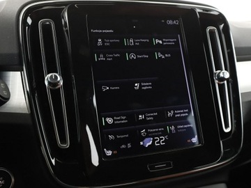 Volvo XC40 Crossover 1.5 T3 163KM 2019 Volvo XC 40 Momentum Pro T3 automat skóra navi, zdjęcie 25