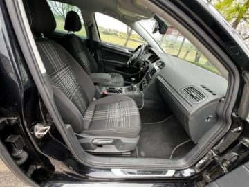 Volkswagen Golf VII Hatchback 3d 2.0 TDI-CR DPF 150KM 2015 Volkswagen Golf Volkswagen Golf VII 2.0 TDI 150KM Lounge BMT 12-2015 2.0, zdjęcie 14