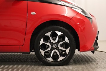 Toyota Aygo II Hatchback 3d Facelifting 1.0 VVT-i 72KM 2018 Toyota Aygo 1.0 VVT-i, Salon Polska, zdjęcie 14