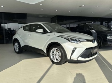 Toyota C-HR I Crossover 1.8 Hybrid 122KM 2019 Toyota C-HR Comfort Kamera cofania CarPlayAndroid Auto Asystent hamowan, zdjęcie 4