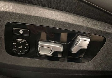 BMW X7 SUV M Facelifting 4.4 M60i 530KM 2025 BMW X7 M60i - Samochod dostepny od reki 4.4 Benzyna 530KM, zdjęcie 13