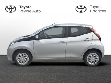 Toyota Aygo II Hatchback 3d Facelifting 1.0 VVT-i 72KM 2021 Toyota Aygo 1.0 VVT-i X-play II (2014-) Toyota Ayg, zdjęcie 1