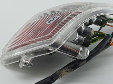 ЗАДНИЙ ЛЕВЫЙ КОНТРОЛЬНЫЙ ФОНАРЬ PEUGEOT E-VIVACITY