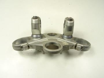 TRIUMPH SPEED TRIPLE 1050 ВЕРХНЯЯ ПОЛКА 11-16