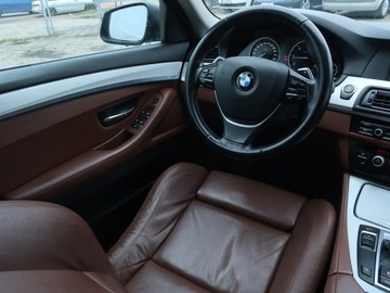 BMW Seria 5 F10-F11 Touring 525d 218KM 2012 BMW 5 525d, 214 KM, Automat, Skóra, Navi, Xenon, zdjęcie 6