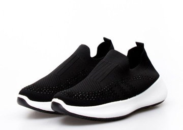 CZARNE SNEAKERSY SLIP ON MIĘKKIE BUTY SPORTOWE 38