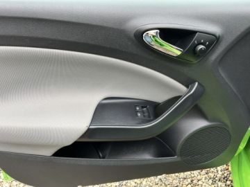 Seat Ibiza IV Hatchback 5d Facelifting 1.2 TSI 90KM 2016 Seat Ibiza Ledy/ Navi /Podgrzewane Fotele/ LIFT, zdjęcie 32