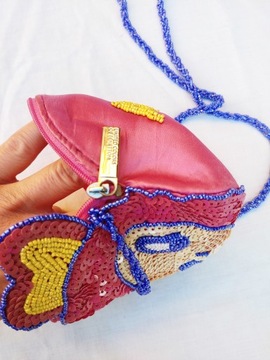 Сумка United Colors of Benetton с пайетками в виде панды