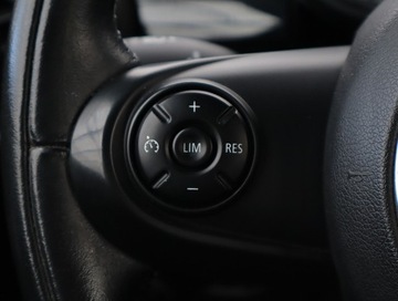 Mini Mini F56 Hatchback 5d 1.5 136KM 2015 MINI 5-door Cooper, Skóra, Navi, Klima, zdjęcie 15