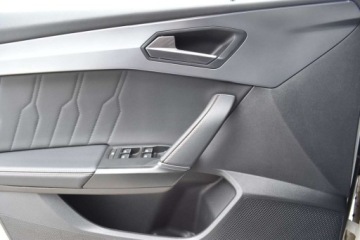 Cupra Leon II Hatchback 1.5 TSI 150KM 2023 Cupra Leon SalonPL 150KM TSI Pakiet ZimowySchowkow BeatsAudio Podgrz.Fotel, zdjęcie 23