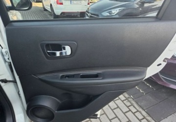Nissan Qashqai I Crossover Facelifting  1.6 dCi 130KM 2013 Nissan Qashqai 1.6dCi 130KM 6bieg Kamera 360 Navi Temp Panorama Faktura Gw, zdjęcie 5