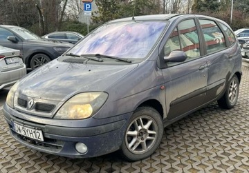 Renault Scenic I Minivan 1.6 i 16V 110KM 2001