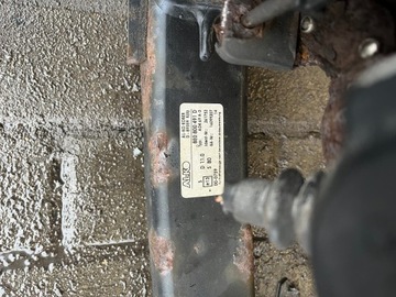 AUDI A4 B7 KOMBI ZAŘÍZENÍ(HÁK) TÁŽNÝ 8E0800491D AL-KO KOBER