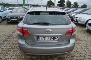 Toyota Avensis III Wagon 1.6 Valvematic 132KM 2010 Toyota Avensis, z Niemiec, OPŁACONA, zdjęcie 5
