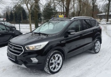 Ford Kuga II SUV Facelifting 2.0 TDCi 150KM 2017 Ford Kuga Ford Kuga 2.0 TDCi 4x4 Business Edition 2.0 Diesel 150KM, zdjęcie 1