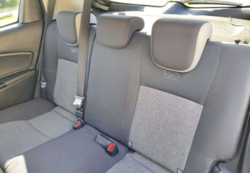 Toyota Yaris III Hatchback 5d Facelifting 2017 1.5 Dual VVT-iE 111KM 2019 Toyota Yaris Toyota Yaris 1.5 20th Anniversary CVT 1.5 Benzyna 111KM, zdjęcie 23