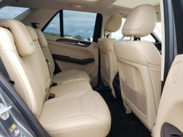 Mercedes GLE W166/C292 2017 Mercedes-Benz GLE Mercedes-Benz GLE 350 3.5 Benzyna 302KM, zdjęcie 8