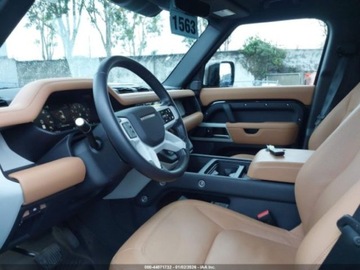 Land Rover Defender IV (L663) 2024 Land Rover Defender 110 P300 2024 2.0 Benzyna 296KM, zdjęcie 9