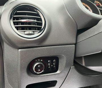 Opel Corsa D Hatchback 5d Facelifting 1.2 Twinport ECOTEC 70KM 2012 Opel Corsa Serwis / Podgrzewana Kierownica/Fotele, zdjęcie 26